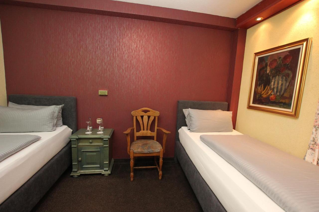 Hotel Restaurant Zur Linde Паттенсен Екстер'єр фото
