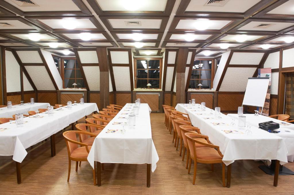 Hotel Restaurant Zur Linde Паттенсен Екстер'єр фото