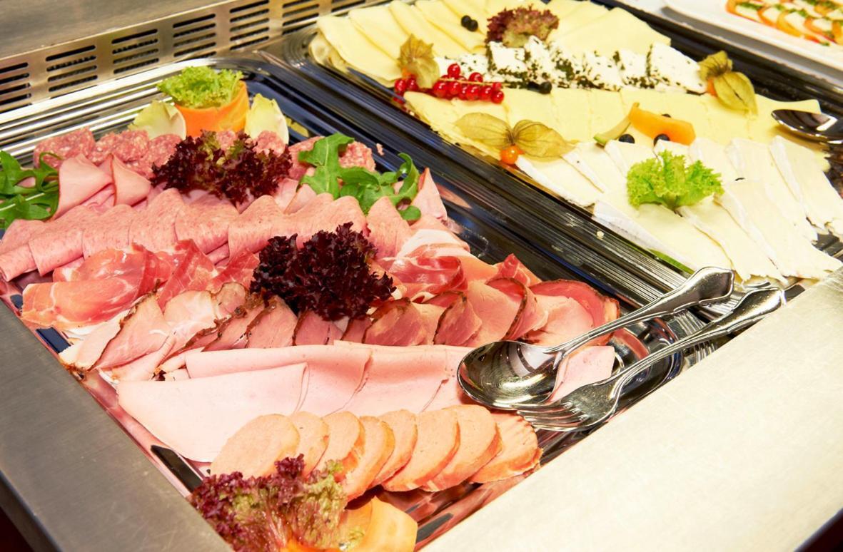 Hotel Restaurant Zur Linde Паттенсен Екстер'єр фото