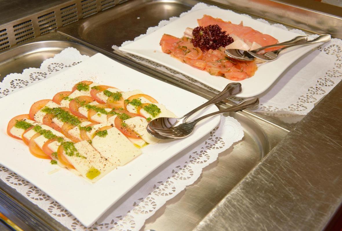 Hotel Restaurant Zur Linde Паттенсен Екстер'єр фото